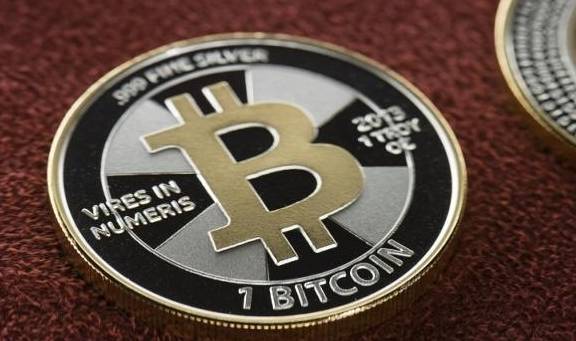 被轮番腰斩的比特币价格终于加速拉升<strong></p>
<p>比特币价格今日</strong>！暴富机会再次降临？
