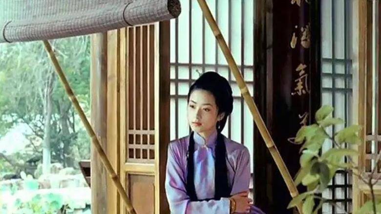 古代“青楼”是正规场所<strong></p>
<p>虚拟币如何换成人民币</strong>？逛一次要多少银子？换成人民币是多少？