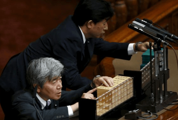 日本史上最快下台？石破茂惹怒了美国<strong></p>
<p>阅读币虚拟币</strong>，中方代表一句话挑明立场