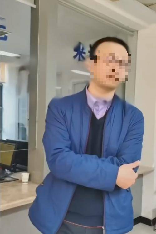 规划局副局长跳窗逃离<strong></p>
<p>阅读币虚拟币</strong>，被堵4小时不能怪群众