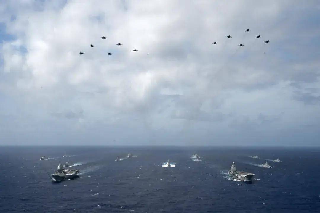 中国首个双航母战斗群横空出世<strong></p>
<p>猎豹浏览器虚拟币</strong>！歼-15B/D居然悄悄装备这么多了？