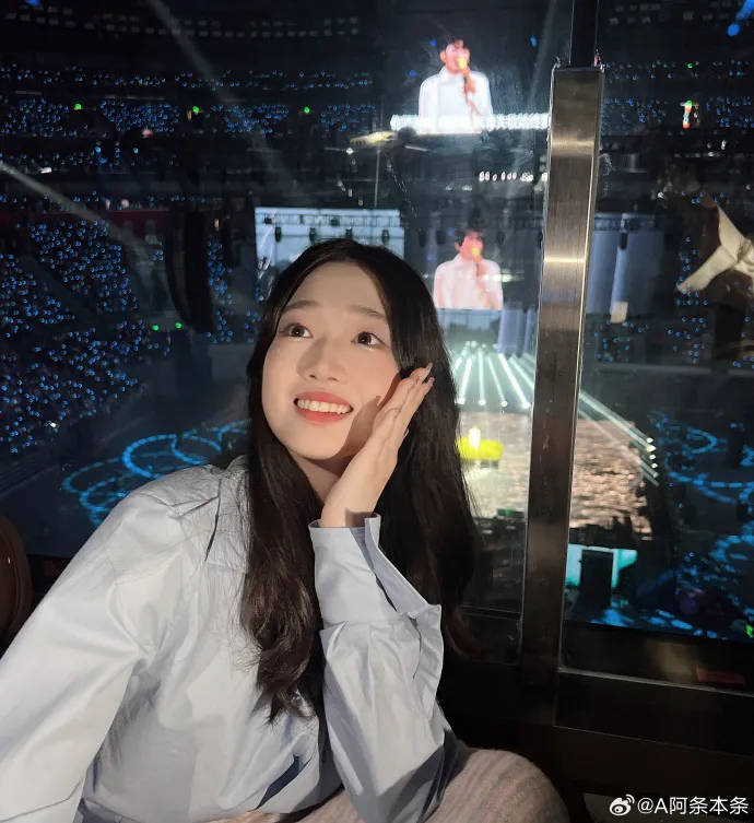 “阿条姐”黄雨婷晒照<strong></p>
<p>虚拟币推广任务</strong>！网友：幸福了