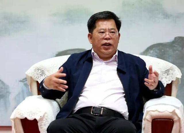涉嫌严重违纪违法<strong></p>
<p>中兴中华币虚拟货币</strong>！福建一干部被查