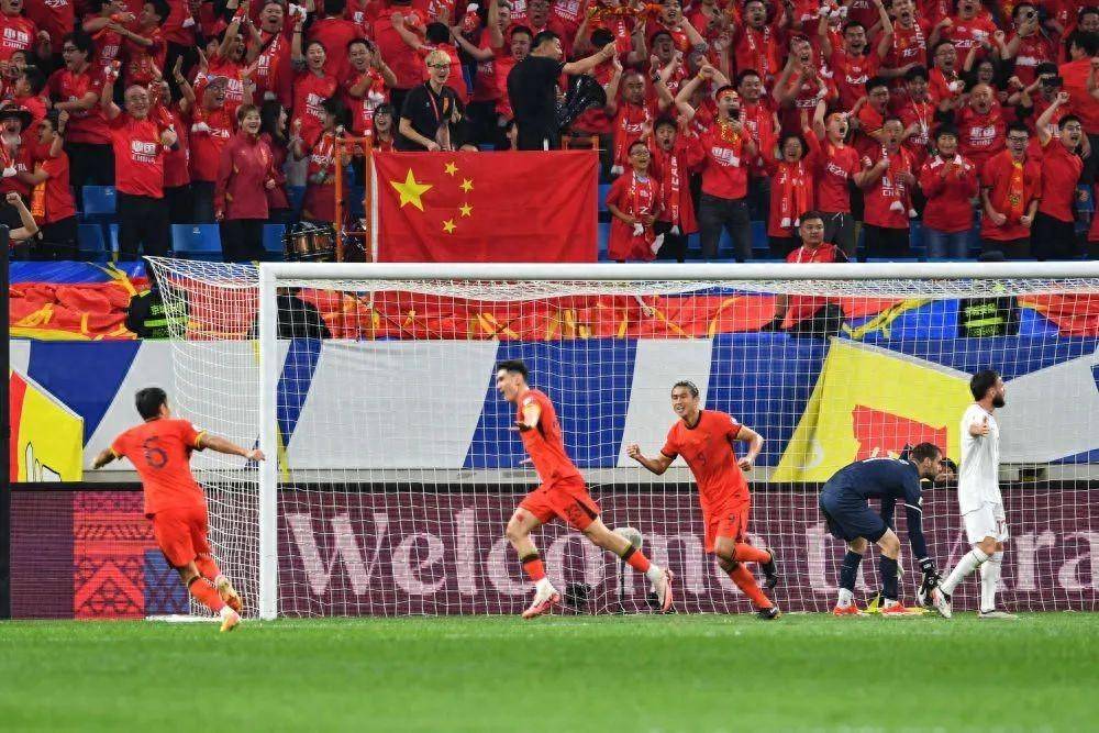 国足今晚客战巴林<strong></p>
<p>赠送客户虚拟币</strong>，韩乔生发文：拿1分出线希望大大提升，输了后面可以上“全华班”了
