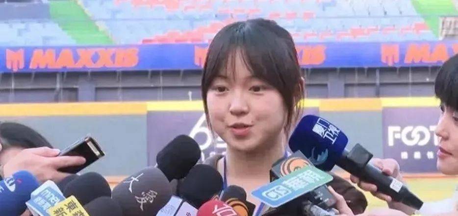 大陆学生称“中国台北”<strong></p>
<p>虚拟币上币白皮书书写流程</strong>，遭台大学生粗暴抗议，绿营想撤销大陆访团，马英九回应亮了