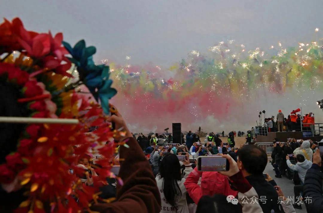 蔡国强烟花秀大量无人机坠海<strong></p>
<p>用电脑开挖虚拟币</strong>，网友直呼遗憾，本人回应