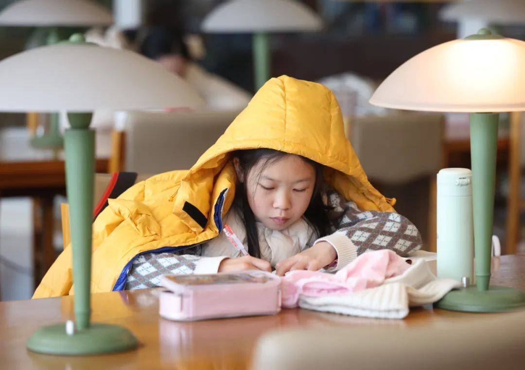 江苏一地实行”作业熔断机制“：到点就停<strong></p>
<p>怎么验证虚拟币真假</strong>，无需补做！曾有先例，是否有效→