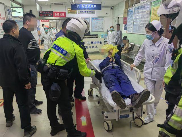 1小时车程仅25分钟赶到！南宁男子手指被割断<strong></p>
<p>金山虚拟币</strong>，交警紧急护送就医