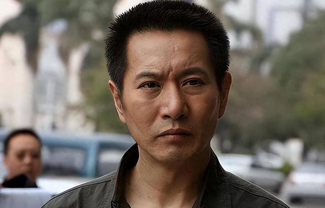 “坏人专业户”姚刚：一生无妻无子<strong></p>
<p>虚拟币全球</strong>，如今53岁在千万豪宅一个人住