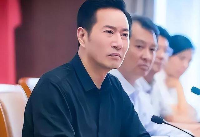 “坏人专业户”姚刚：一生无妻无子<strong></p>
<p>虚拟币全球</strong>，如今53岁在千万豪宅一个人住