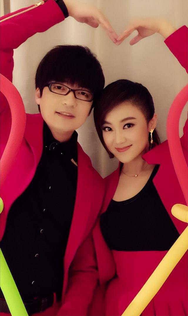 玖月奇迹被曝复婚！王小玮身形臃肿疑怀孕<strong></p>
<p>中国央行副行长虚拟币</strong>，分开真是因为不生娃？