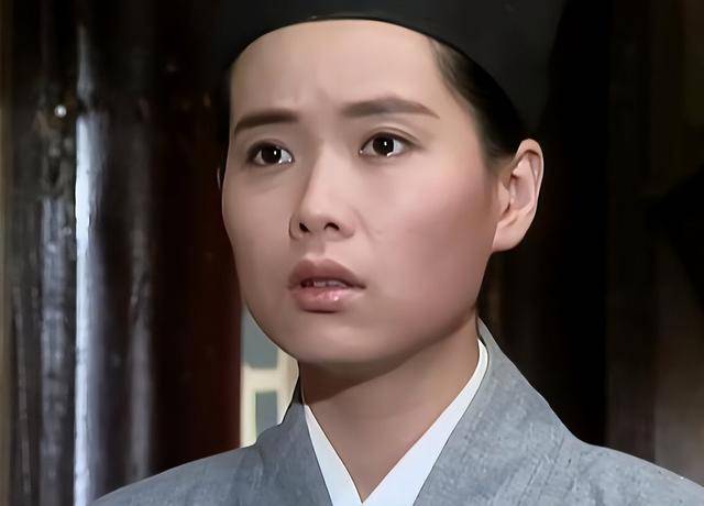 曝61岁叶童香港行生图<strong></p>
<p>虚拟币返点怎么做会计处理</strong>，身材干瘪脸上画大浓妆，多人追着索要签名