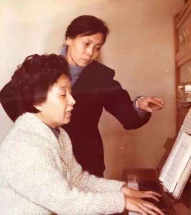“音乐教母”谷建芬：晚年丧夫丧女<strong></p>
<p>NYBC虚拟币</strong>，那英孙楠让年迈的她老有所依
