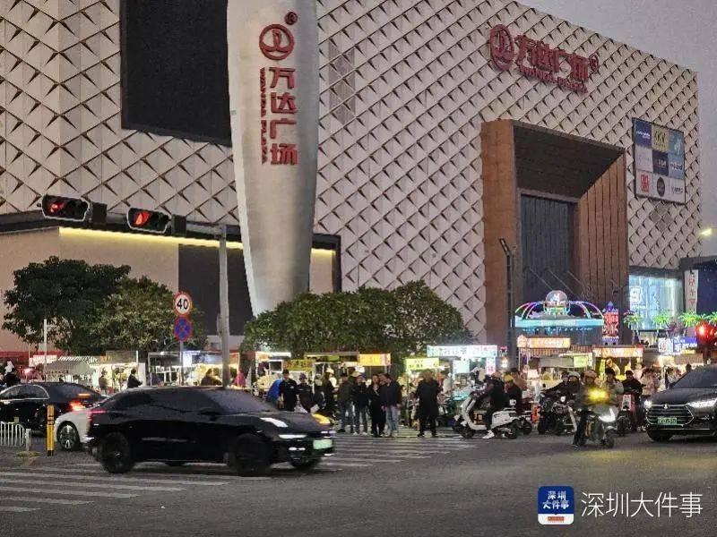 深圳一商圈50米40多个摊位<strong></p>
<p>NYBC虚拟币</strong>，还摆上机动车道！街道办：清理整治劝导