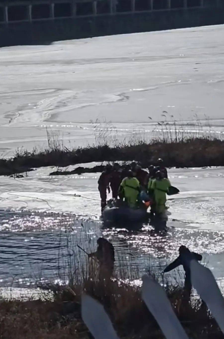 河北张家口一冬泳爱好者被困冰下不幸遇难<strong></p>
<p>虚拟币流程</strong>，最新消息