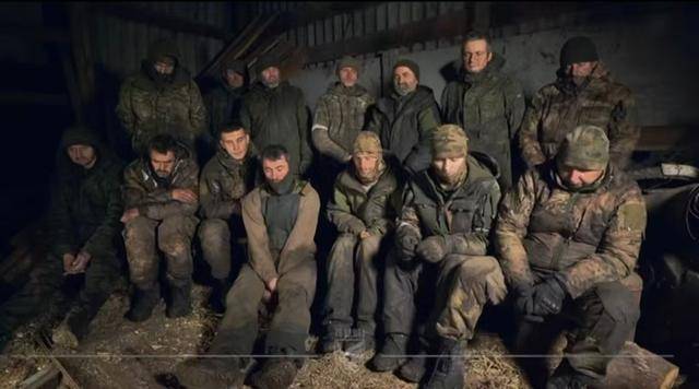 “兵书”看了不少！乌军2名伞兵深夜突袭<strong></p>
<p>虚拟币新手指南</strong>，意外活捉14名俄军