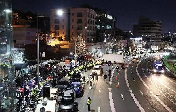 终于谈妥了？中方派人给韩传话<strong></p>
<p>虚拟币新手指南</strong>，尹锡悦一旦拒捕，结局只有2个字