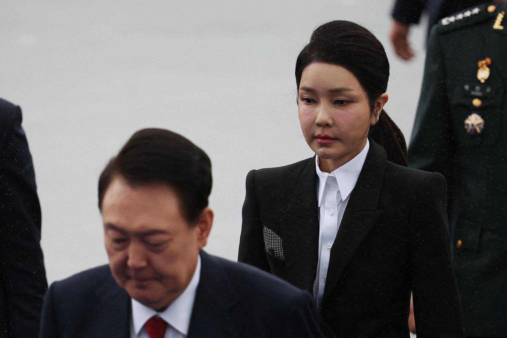 韩议员：金建希仍在总统官邸<strong></p>
<p>cortex发放虚拟币</strong>，“脸色很难看”，尹锡悦说她最近“吃不下东西”