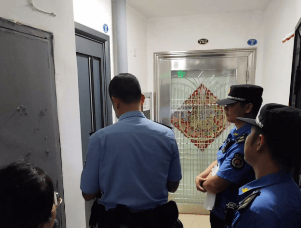 “太恶心了<strong></p>
<p>uai虚拟币</strong>！”楼上邻居将饭厅位置改成厕所……