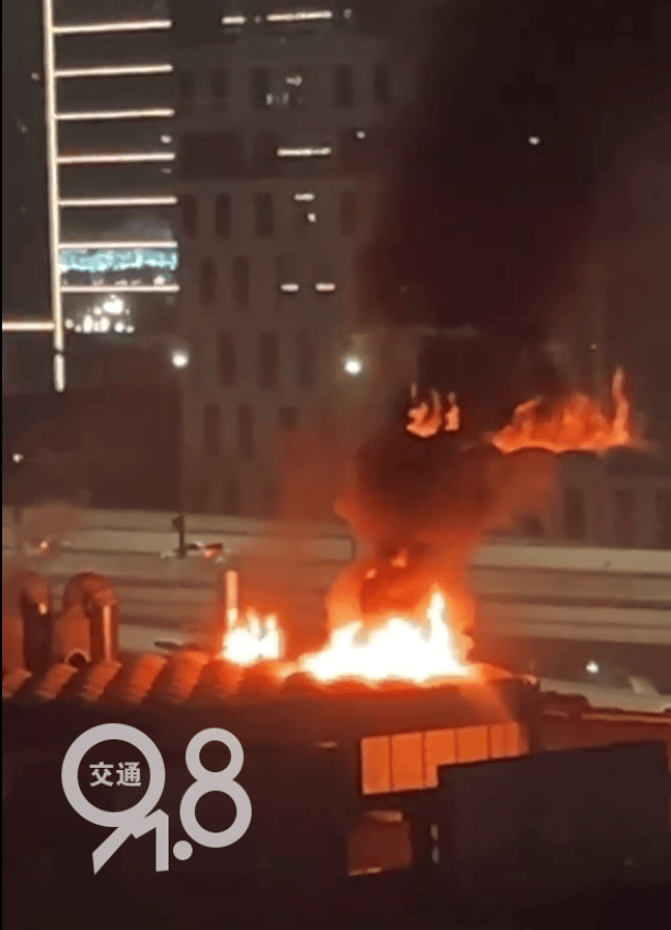刚刚<strong></p>
<p>收虚拟币币图片</strong>！杭州一建筑突发爆炸！