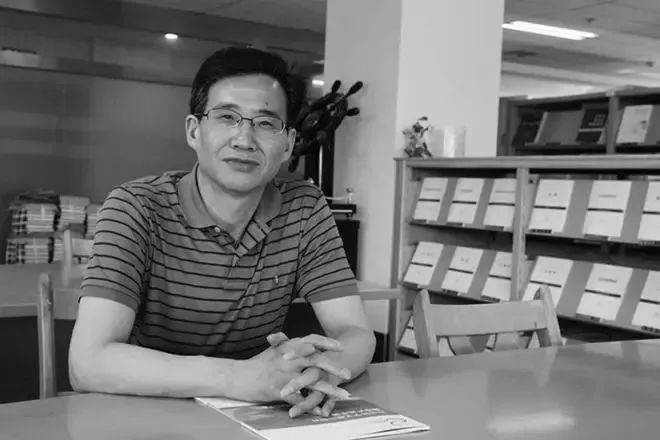 突传消息<strong></p>
<p>虚拟币挂单交易</strong>，他因病医治无效，在济南去世，享年64岁