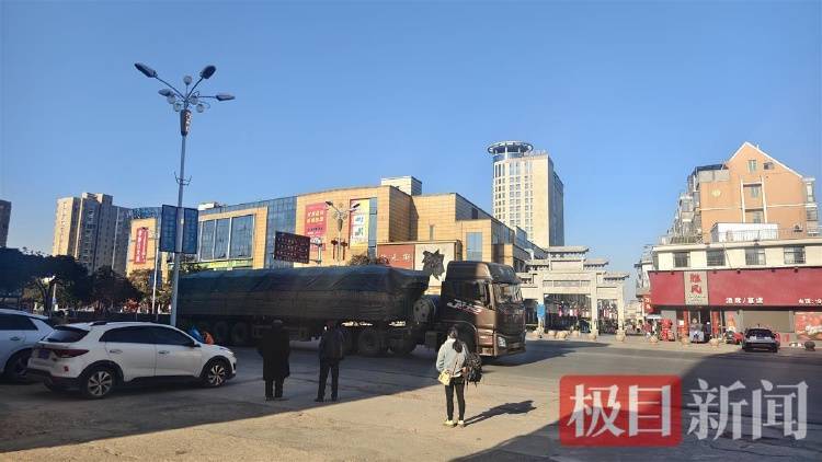 “没料到政府宁可多花钱让公路改道”<strong></p>
<p>十大虚拟币中文名</strong>，江西“最强钉子户”独守孤房