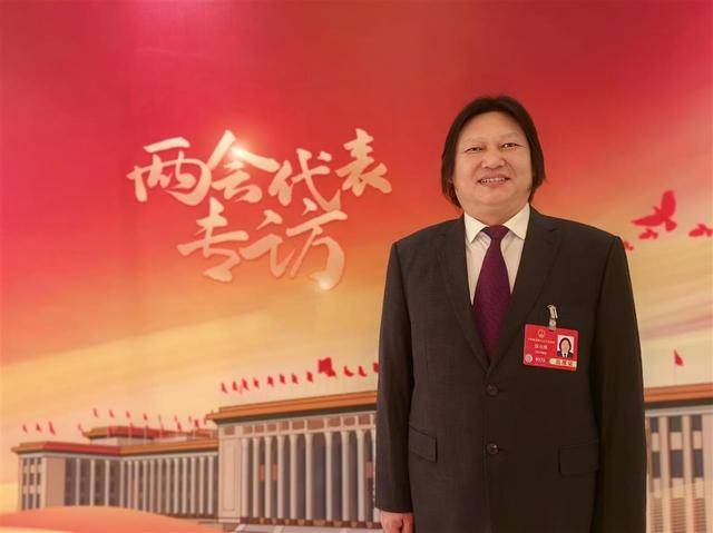 代表建议在全国推行“春秋假”<strong></p>
<p>虚拟币代币</strong>，促进假日消费