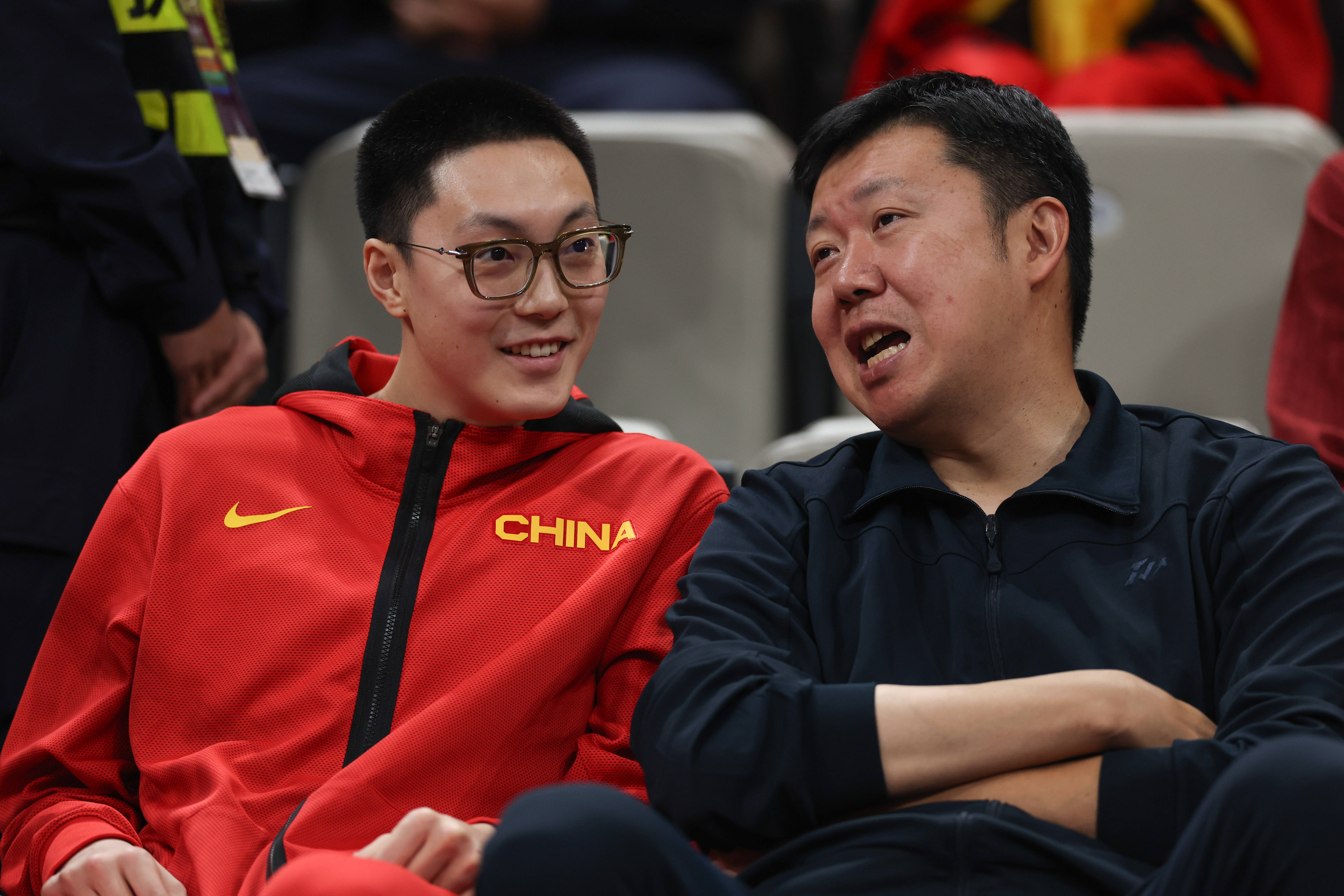 王治郅：<strong></p>
<p>游戏虚拟币交易</strong>我没微信也不愿妥协 停车场要求扫码我只给现金