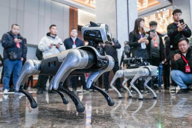 新华社记者带你听两会｜听<strong></p>
<p>遨游浏览器虚拟币</strong>，“新”的活力