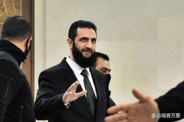 起义军首战告捷<strong></p>
<p>虚拟币邀请人</strong>，沙拉政权气数将尽？伊朗沉默，美以俄土出手了