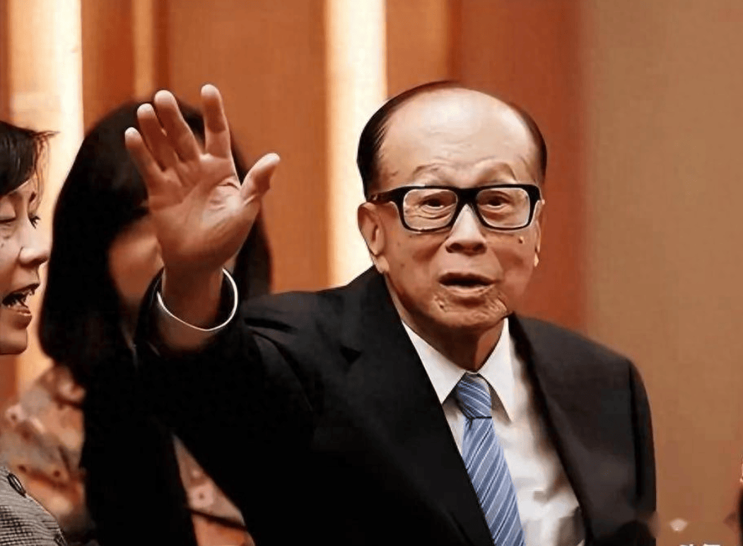 李嘉诚港口交易引发中美争锋<strong></p>
<p>xm虚拟币官网</strong>，特朗普指示夺巴拿马运河，关键时刻中方发声！