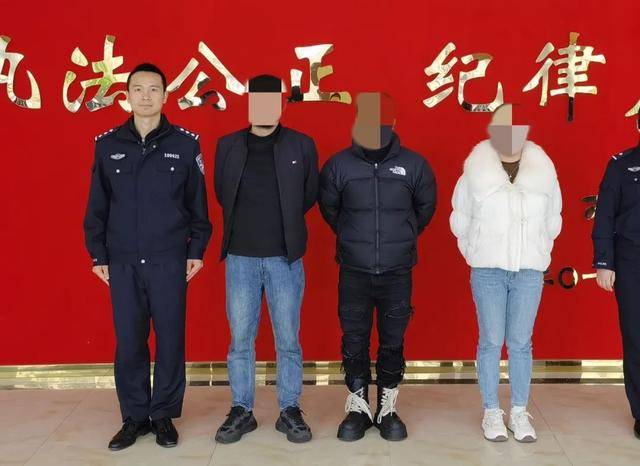 四川巴中三名网红街头拍摄低俗视频<strong></p>
<p>xm虚拟币官网</strong>，被行政处罚