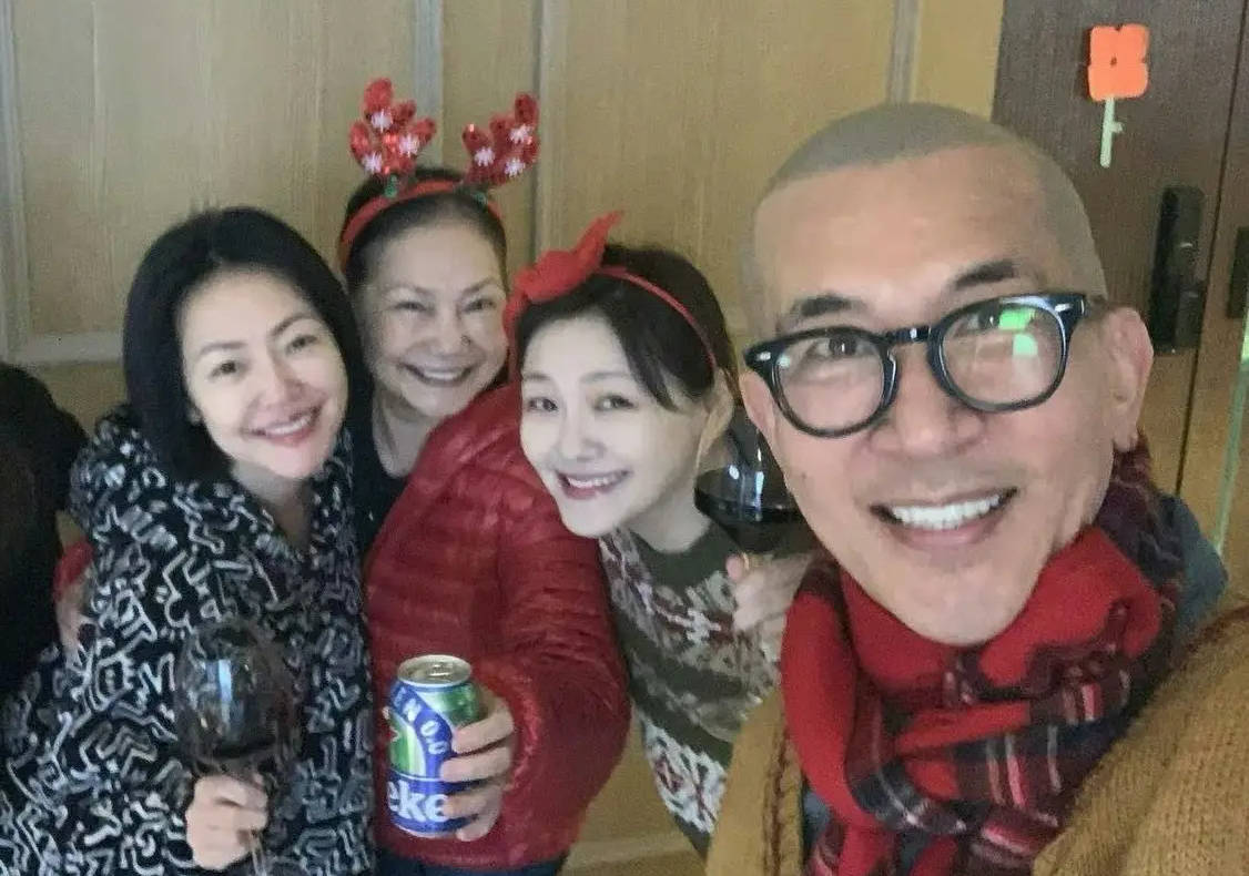 具俊晔清明前重回金宝山探望爱妻大S<strong></p>
<p>spf虚拟币</strong>！小S婉拒重金邀约仍无心工作