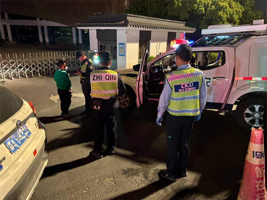 12岁男孩凌晨偷开父母车上高速<strong></p>
<p>恢复虚拟币钱包</strong>，因车技太差被发现了……