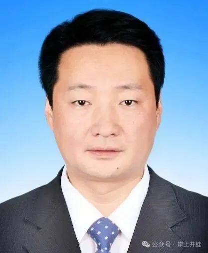 从纪检尖兵到交通厅副厅长<strong></p>
<p>国外虚拟币交易中心</strong>，刘艳东任上被查