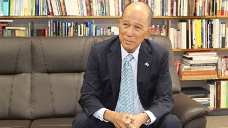马科斯也没想到<strong></p>
<p>虚拟币交易平台怎么玩</strong>，中方撤离这么快，美国也没办法，菲突收重大噩耗
