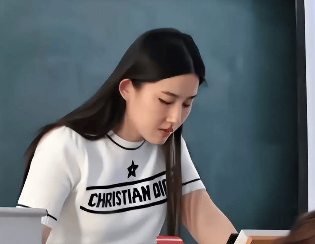 大学老师因酷似刘亦菲走红<strong></p>
<p>wicc虚拟币价格</strong>，真应了那句话：三分像她已是人间绝色