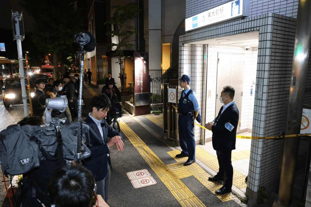 日本地铁出现随机杀人事件<strong></p>
<p>虚拟币价格app</strong>，43岁男子挥菜刀砍伤2人被捕