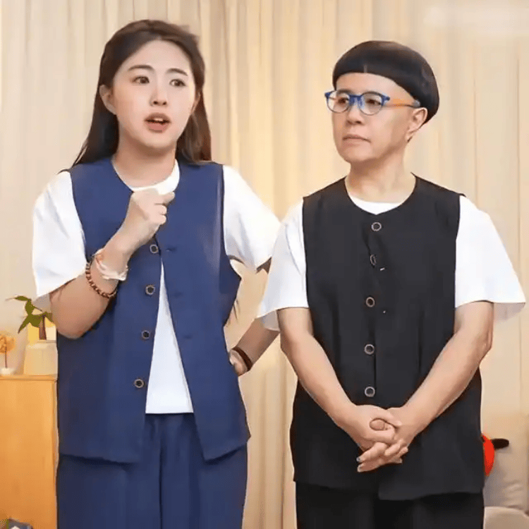 金龟子母女直播引热议<strong></p>
<p>上海虚拟币交易中心</strong>，女儿1分钟视频报价15万