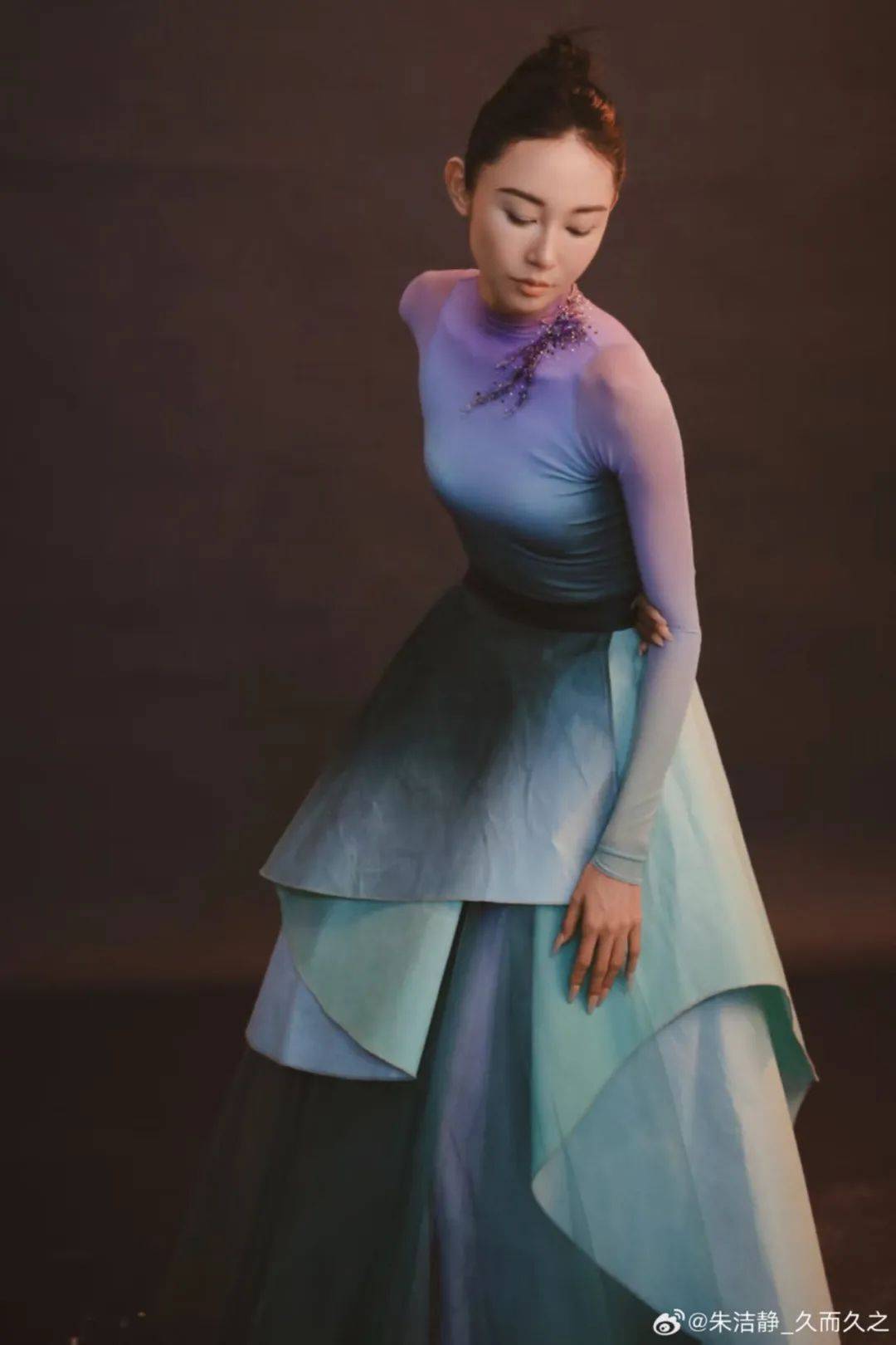浙江知名女演员<strong></p>
<p>上海虚拟币交易中心</strong>，重病归来！曾四登春晚，流泪照心疼