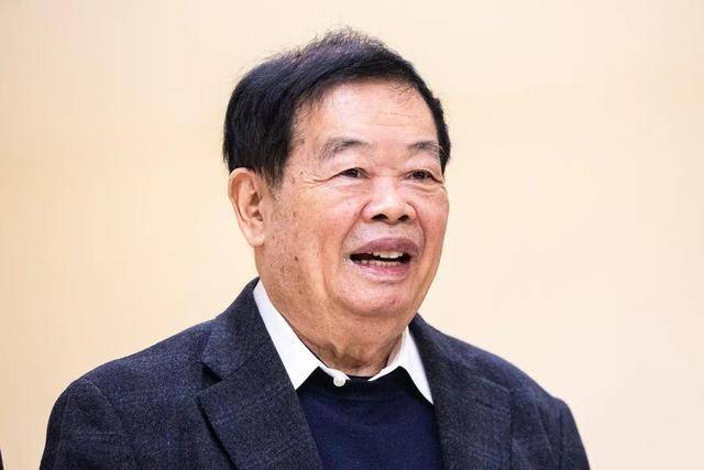 曹德旺:福耀科大8亿预算招50个学生<strong></p>
<p>海外虚拟币交易所</strong>，面向河南等5省招生