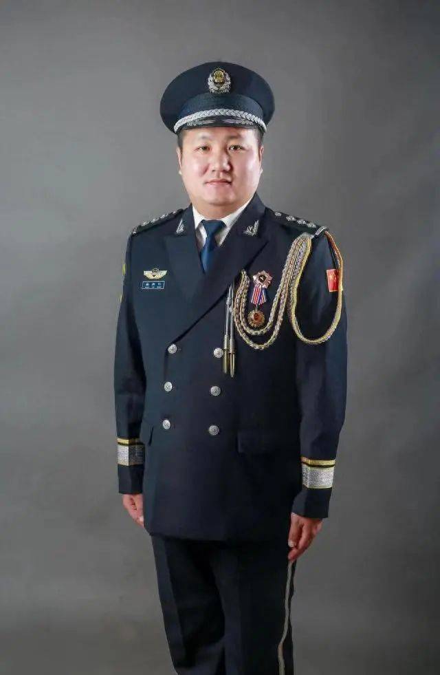 生于1989年<strong></p>
<p>icb虚拟币</strong>，杨旭恒递补为河南省委委员
