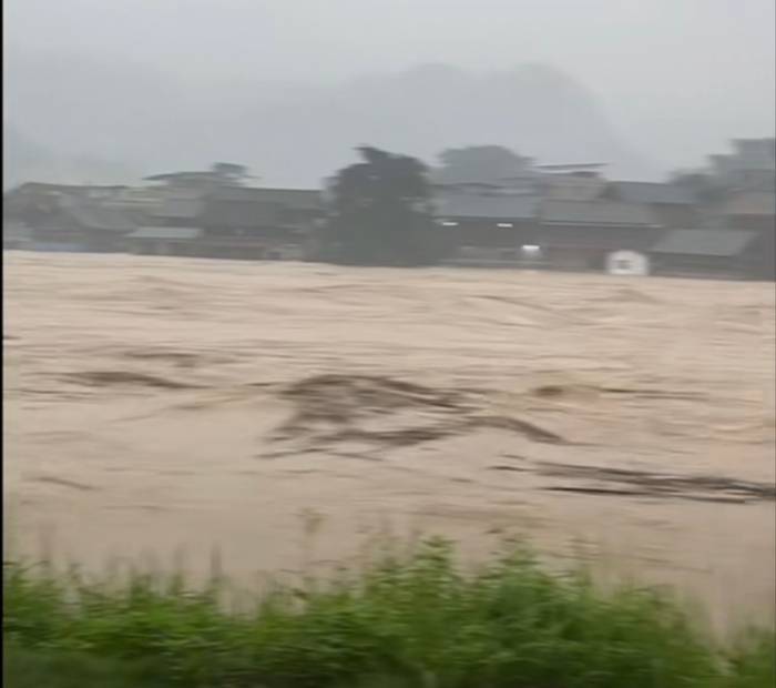 贵州榕江全县被淹<strong></p>
<p>上海虚拟币交易平台制作</strong>，“70年一遇”洪水如何形成？