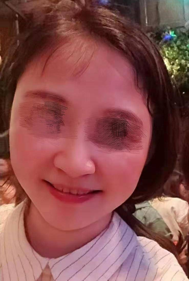 女校长涉嫌诈骗数千万后跳江身亡<strong></p>
<p>虚拟财产</strong>，29人起诉其父等三被告案将于8日二审开庭