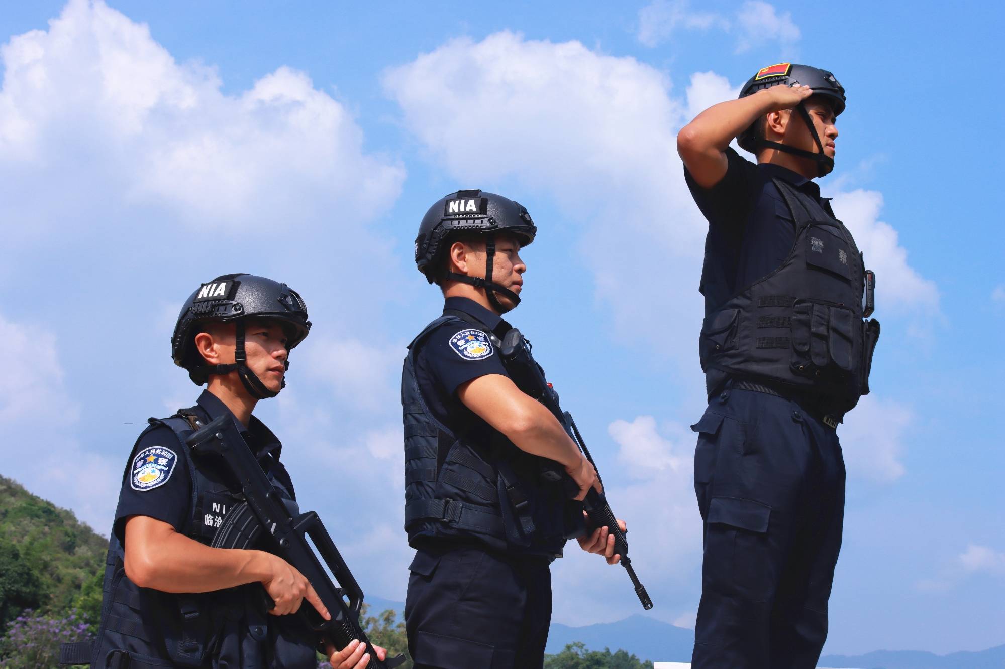 102.13万人次<strong></p>
<p>网上虚拟币交易规则</strong>！勐撒临时执勤点验放进出边境人员突破百万大关！