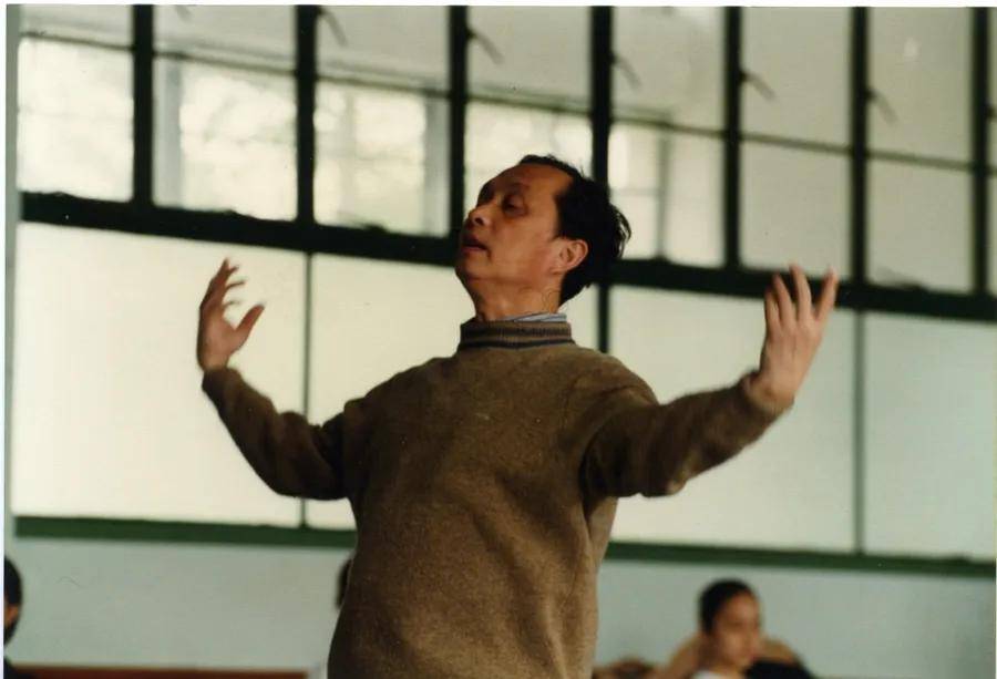 他于昨日在上海逝世！享年86岁<strong></p>
<p>ZB虚拟币转币</strong>，人生充满传奇色彩，作品家喻户晓