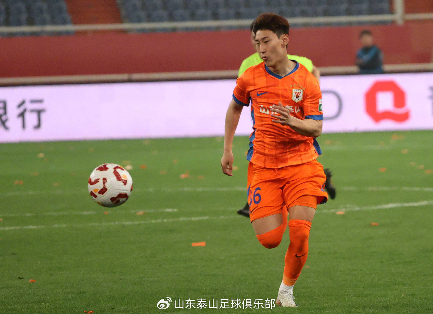 调整开始<strong></p>
<p>虚拟币lsk</strong>！泰山官宣4人租借离队 夏窗期间已有7人告别