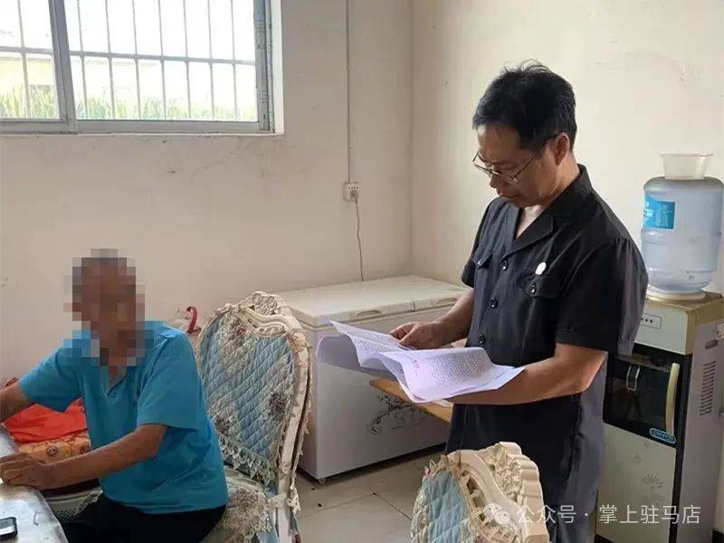 现场画面曝光！河南驻马店出动多名干警<strong></p>
<p>广州虚拟币公司</strong>，多人被带走！