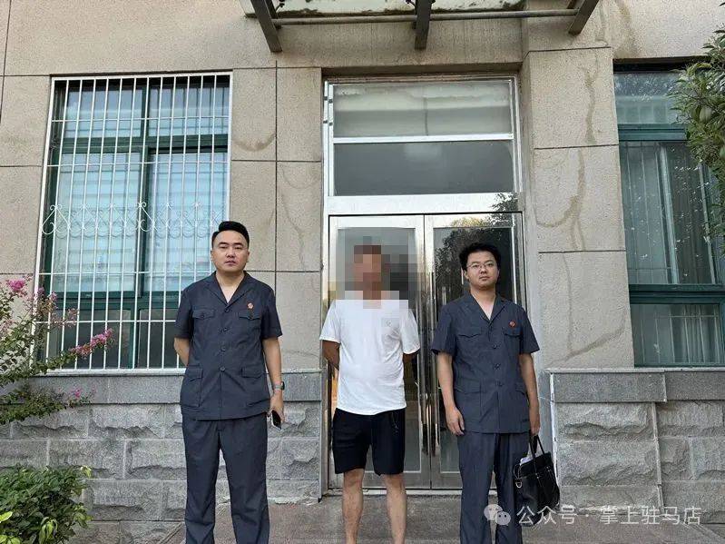 现场画面曝光！河南驻马店出动多名干警<strong></p>
<p>广州虚拟币公司</strong>，多人被带走！