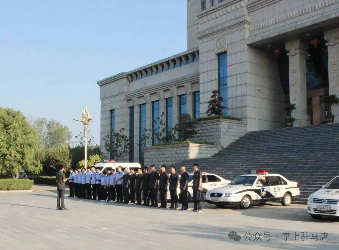 现场画面曝光！河南驻马店出动多名干警<strong></p>
<p>广州虚拟币公司</strong>，多人被带走！